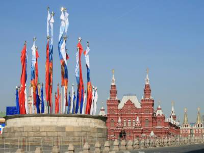 Петр Бирюков: в Москве ко Дню города промыли тоннели, мосты и памятники