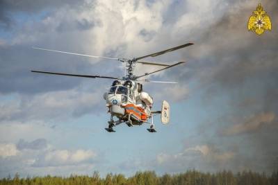 Медики на вертолете срочно доставили больного ребёнка в Тверь