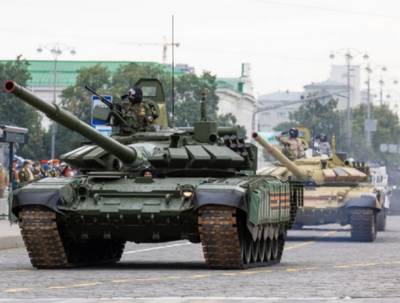 Накануне Дня танкиста ЦВО получает модернизированную бронетехнику