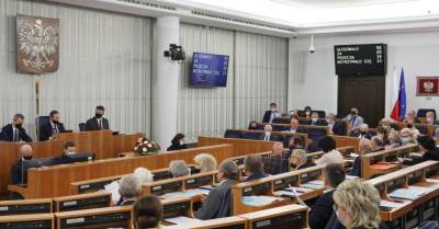 Сенат Польши отклонил спорный закон о телерадиовещании