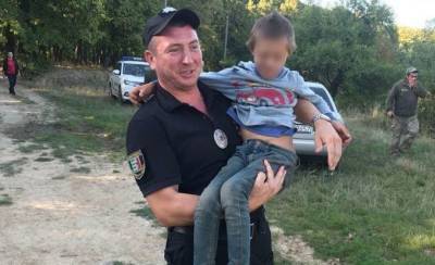 На Закарпатье полицейские разыскали пропавшего мальчика