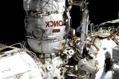 Британцы злорадно посоветовали российским космонавтам тушить пожар на МКС водкой