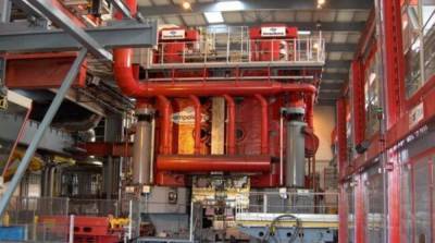 Во Франции на заводе вспыхнул резервуар с кислотой