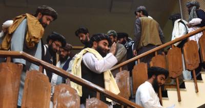 "Просто приступили к работе": талибы отменили инаугурацию своего правительства 11 сентября