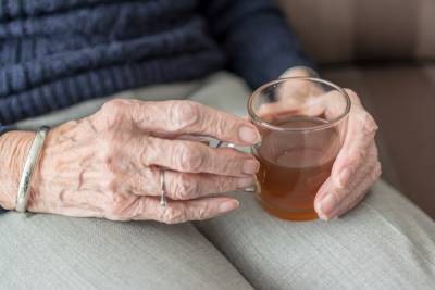 Постояльцев дома престарелых в Чувашии кормили с нарушениями