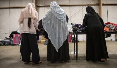 Daily Mail: Пожилые афганцы бегут в США с 12-летними девочками-невестами
