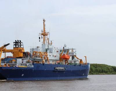 Турецкий шипспоттер обнаружил в Черном море судно «Ладога» из состава «секретного флота» РФ