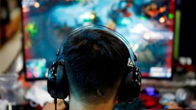 Китайские власти замедлили процесс одобрения новых онлайн-игр