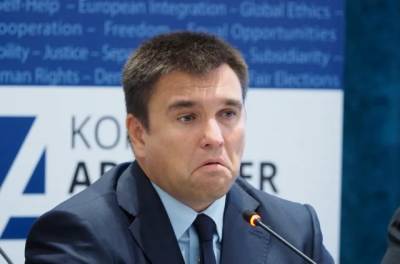 Климкин считает, что Россия окружает Украину с трех сторон