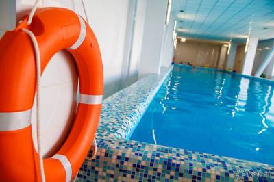 Минпросвещения РФ подготовит программу по обучению школьников плаванию к 1 октября