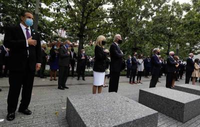 В США вспоминают жертв терактов 11 сентября 20-летней давности