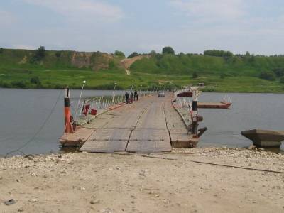 В Рязанской области на день закрыли наплавной мост через Оку