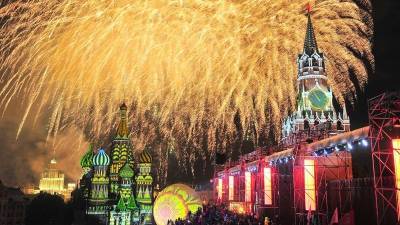 Салют в честь Дня города в Москве прогремит 11 сентября 2021 год, где и во сколько смотреть