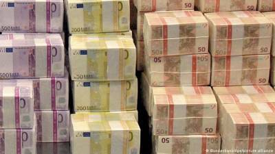 СМИ: Жители ФРГ выводят миллиарды евро в "налоговые оазисы"