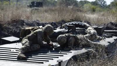 Украинские военные несут потери в ДНР и ЛНР