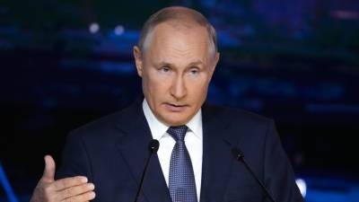 Путин заявил, что Россия достойно выступила на Олимпиаде вопреки политизированным решениям