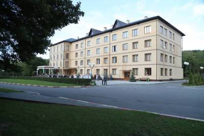 В Ингушетии открыли новый четырехэтажный корпус Дома ветеранов