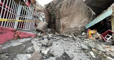 В Мексике скала обрушилась на жилые дома: есть погибшие (ФОТО, ВИДЕО)
