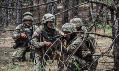 Трое солдат НАТО пострадали на военных учениях в Латвии