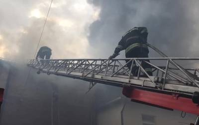 В центре Чернигова горел ресторан, пострадал посетитель