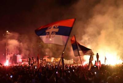 Президент Черногории обвинил Сербию в разжигании войны