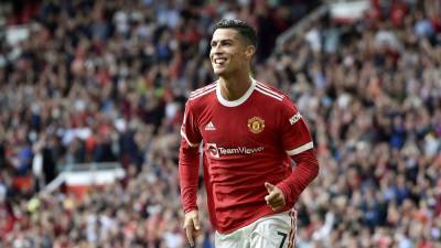 Криштиану Роналду забил два гола в первом матче после возвращения в "Манчестер Юнайтед"