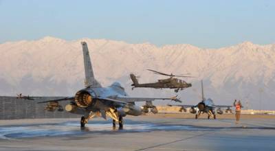 США вывезут из Узбекистана более 500 афганских летчиков