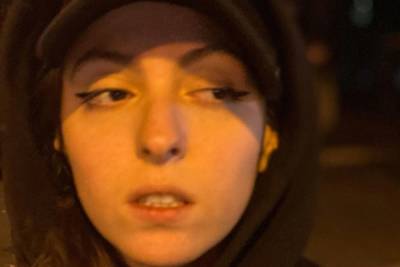 Дочь Оли Поляковой жестко ответила украинцам на критику, показав неприличный жест: кадры