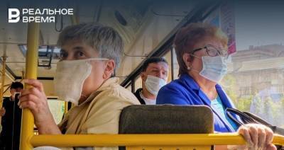 Главное о коронавирусе на 12 сентября: японцы прививаются, французы протестуют, россияне носят маски