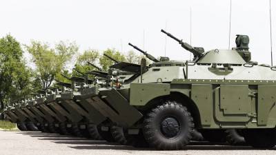 Российское оборонное ведомство передало Таджикистану партию модернизированных БРДМ-2М