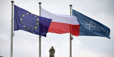 Польша пригрозила еврокомиссарам выходом страны из ЕС
