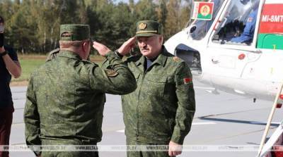 Лукашенко участвует в военных учениях «Запад-2021»