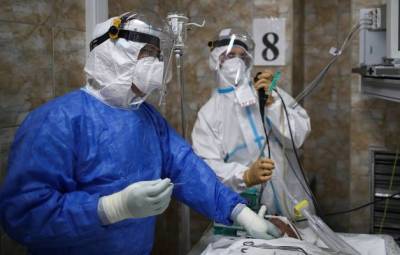 В России за сутки 18 554 человека заболели коронавирусом