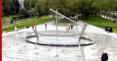Новый светодинамический фонтан в виде парусной лодки появился в Москве