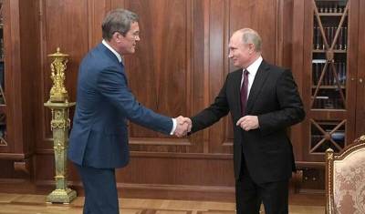 Президент России наградил Радия Хабирова за вклад в развитие республики