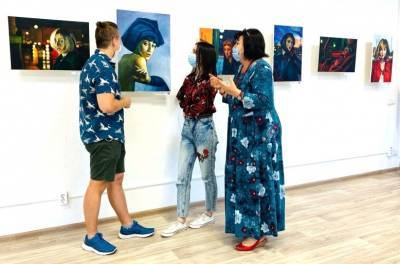 Есенинка приглашает на выставку художника Егора Фильчакова