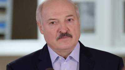 Лукашенко: Белоруссия не будет разговаривать с Западом до отмены «безмозглых санкций»