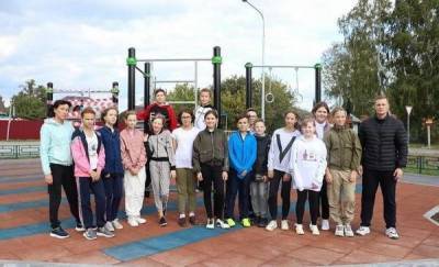 В Тюмени у жителей Казарово появилась новая уличная площадка для занятий спортом