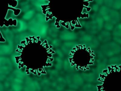 Медики выяснили, на каких деньгах коронавирус сохраняется дольше