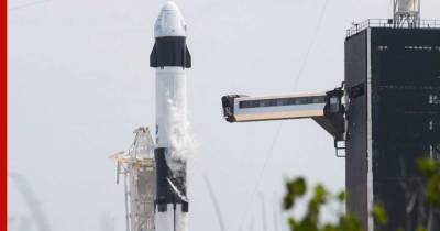 Джефф Безоса - Илон Маск - Crew Dragon - SpaceX Илона Маска запустит на орбиту первый экипаж астронавтов-любителей - profile.ru - США - шт.Флорида