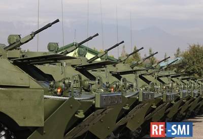 Россия передала Таджикистану разведывательные машины и стрелковое оружие