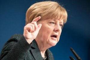 Меркель заявила, что Украина должна остаться транзитером российского газа после 2024 года. ВИДЕО
