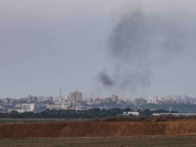Израиль бомбил подземные объекты ХАМАС в ответ на ракетный обстрел