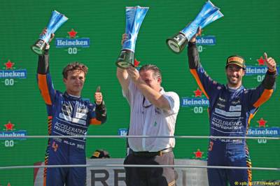 В McLaren одержали первую победу с 2012 года