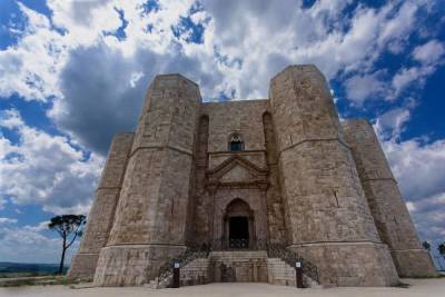Что посетить в Италии? Мистический замок Кастель дель Монте