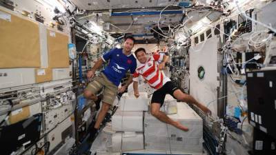 Тамара Песке - Акихико Хосидэ - Двое астронавтов с МКС вышли в открытый космос на семь часов - iz.ru - Израиль - Франция - Япония