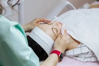 Набор медсестёр на курсы косметологов стартовал в Чите