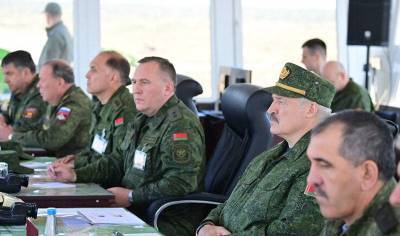 Из доклада на командном пункте в Белоруссии: Есть последовательная и активная милитаризации стран Балтии и Польши