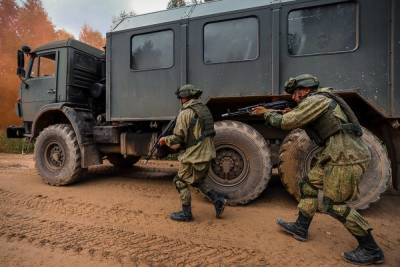 Варшаву «беспокоит» появление российской армии на белорусской территории