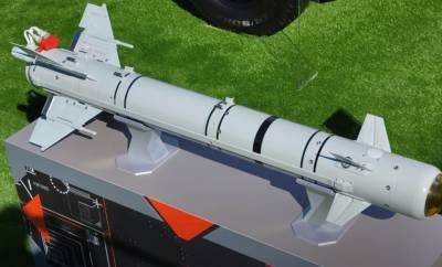 Новую легкую многоцелевую управляемую ракету «изделие 305Э» адаптируют для боевых самолётов и ударных беспилотников
